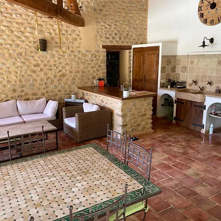 Gæstehus L Echappee Belle En Provence Brunet