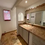 L Echappee Belle En Provence Gasthof 3*